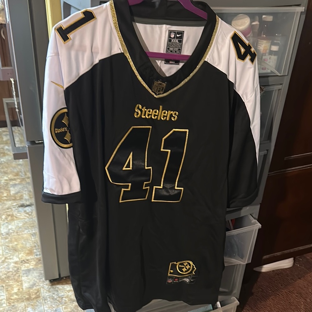 Nike Black and White Steelers Jersey